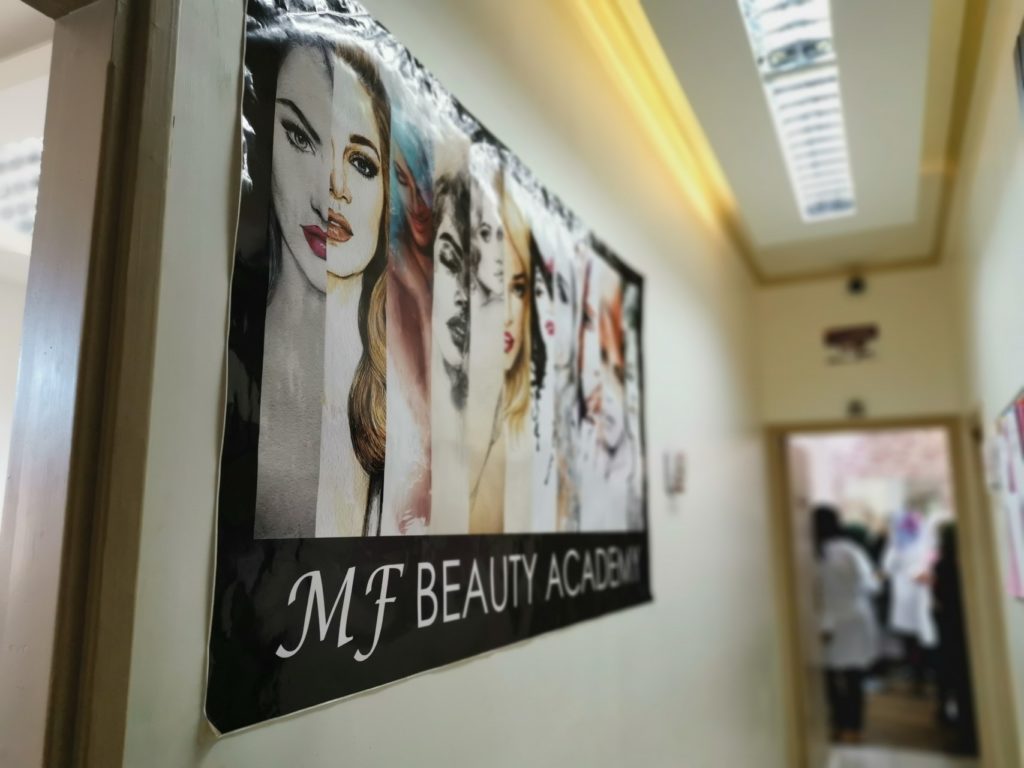 [:en]Mothers Are the All-Time Beauties![:ar]الأمهات جميلات في كل الأوقات![:]
