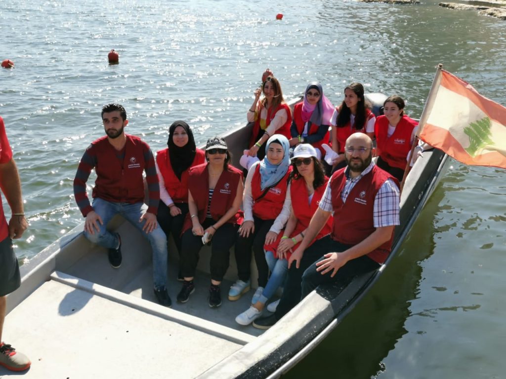 [:en]Keeping The Big Blue Clean![:ar]المحافظة على نظافة الأزرق الكبير![:]