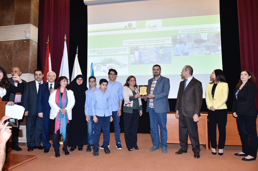 [:en]Let’s Plant and Maintain Our School and Our Environment[:ar]تعالوا نزرع ونحافظ على مدرستنا وبيئتنا[:]