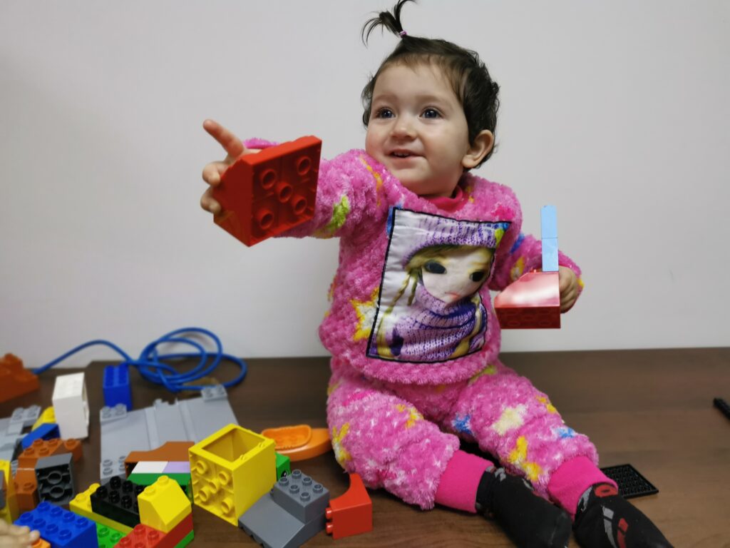 [:en]Getting Tested & Having Fun![:ar]الخضوع للفحص والاستمتاع[:]
