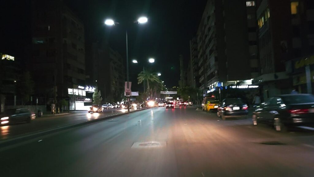 [:en]Bringing Life Back To Beirut[:ar]إعادة الحياة إلى بيروت[:]