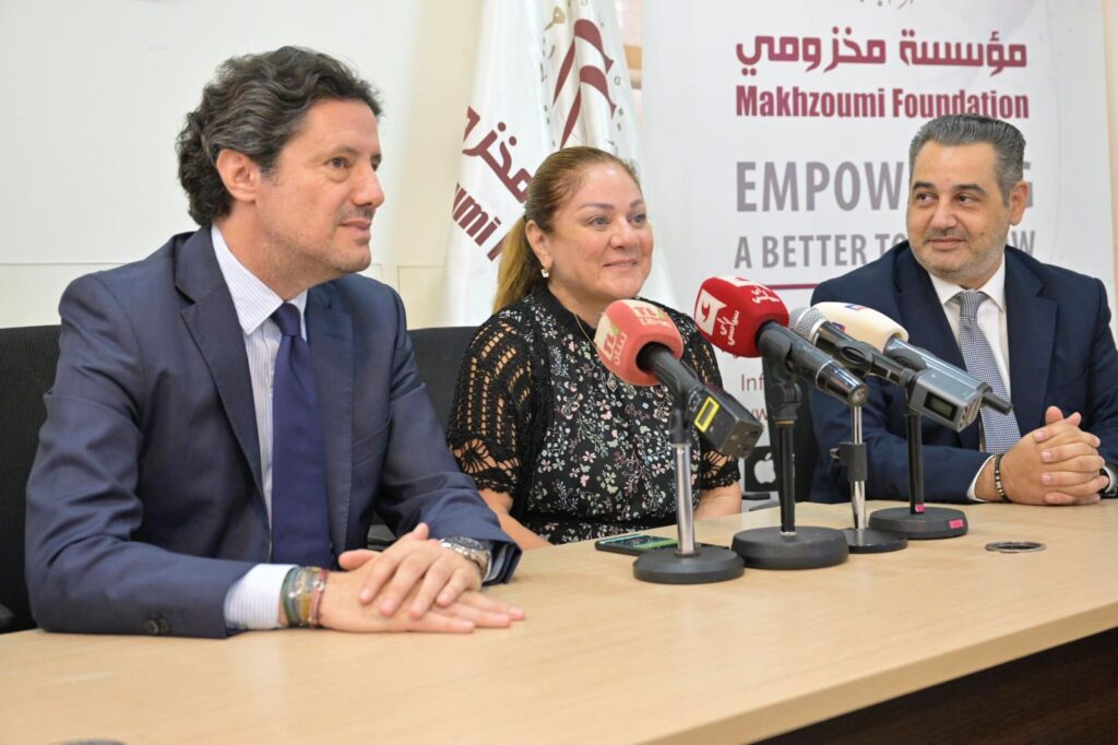 [:en]Minister of Information Visits MF[:ar]وزير الإعلام يزور مؤسسة مخزومي[:]