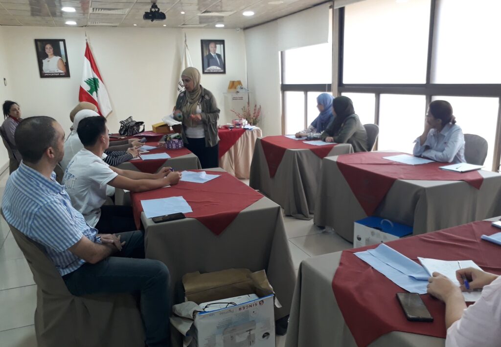 [:en]Ongoing Sewing Workshops[:ar]ورش عمل الخياطة مستمرة[:]