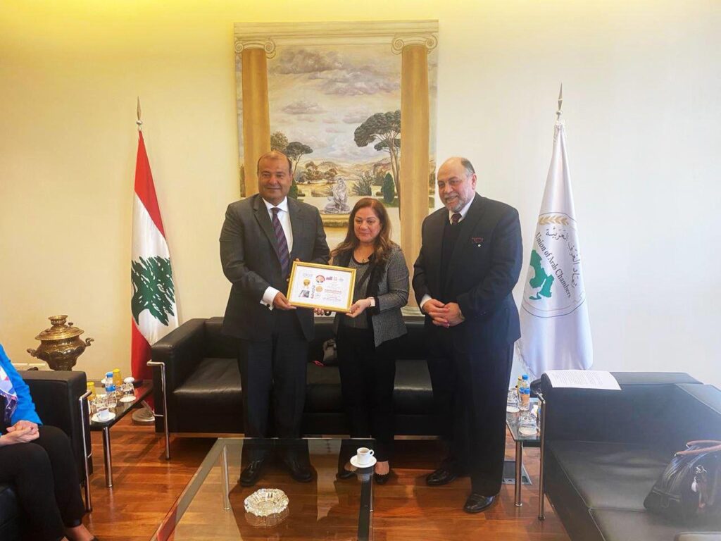 [:en]Honorary Visit to His Excellency the Secretary-General of the Union of Arab Chambers[:ar]زيارة تكريمية لمعالي الأمين العام لاتحاد الغرف العربية، الوزير البروفيسور خالد حنفي[:]