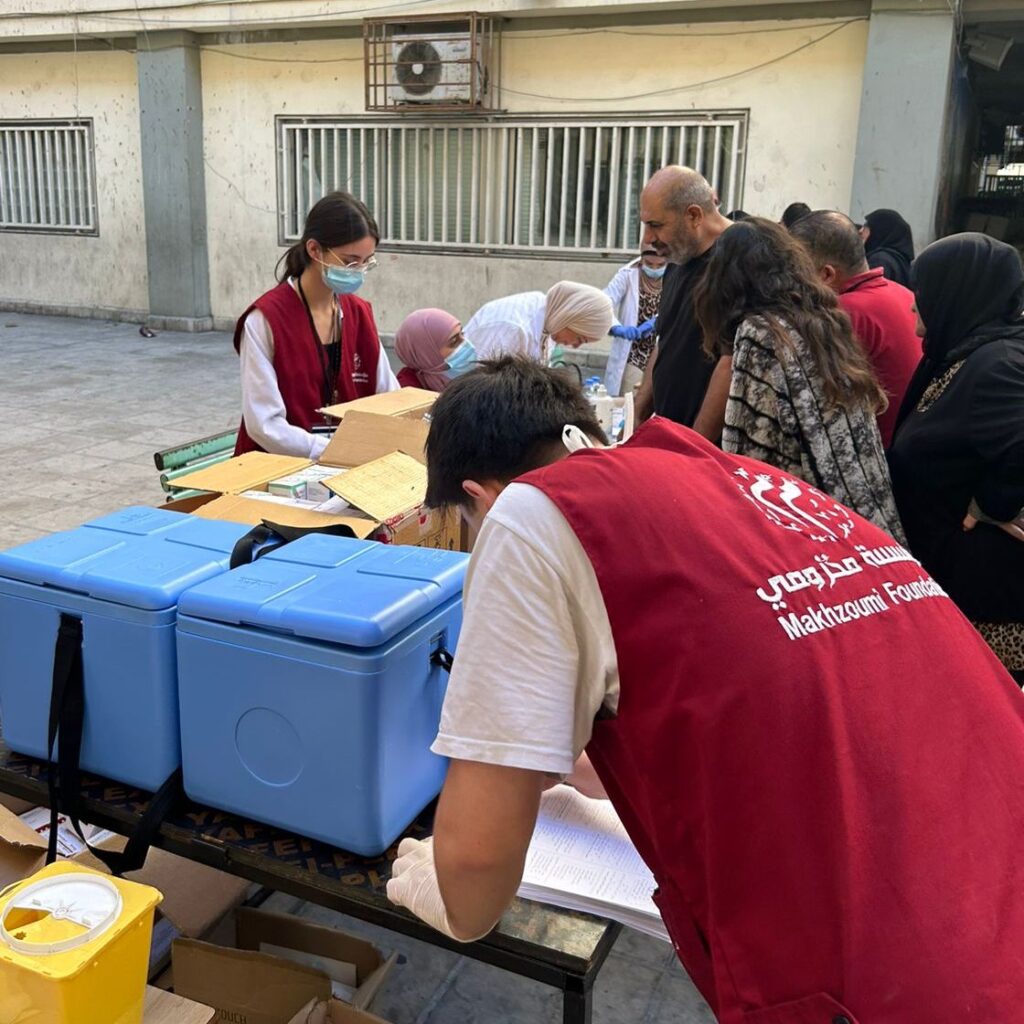 [:en]Mobile Medical Clinic at Shelters in Beirut and Mount Lebanon[:ar]العيادة الطبية النقّالة تجول على مراكز الإيواء في بيروت وجبل لبنان[:]